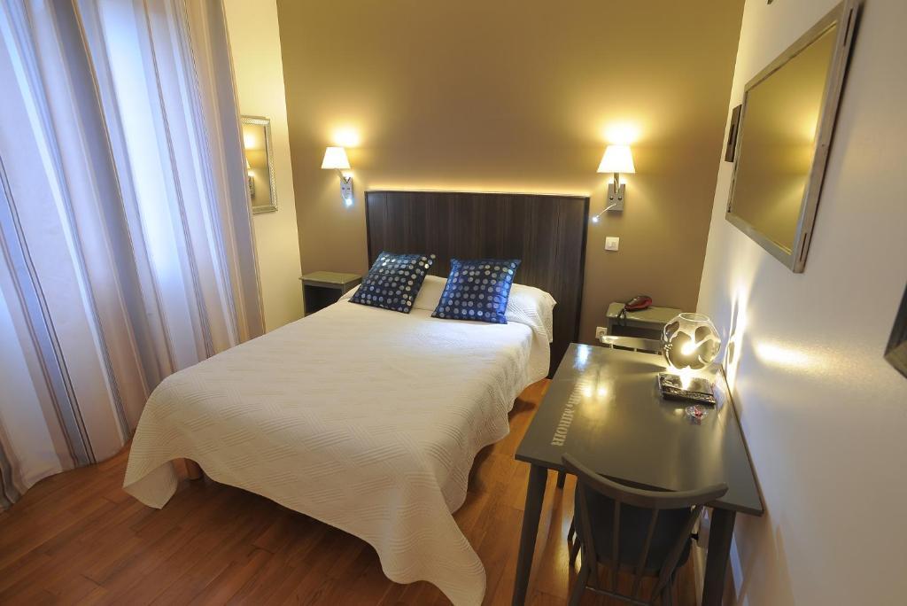 Italia Hotel Tours
